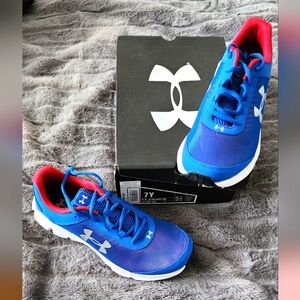 UNDER ARMOUR Sneaker Sz 7Y / 8.5 Womens